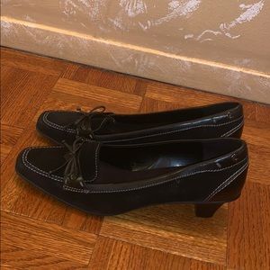 never worn naturalizer shoes great condition
